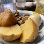 やまだ - おでんは切り分け