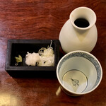 和楽庵 - 三色もり ¥1,300 のつゆ、薬味