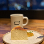 Q CAFE by Royal Garden Cafe - 