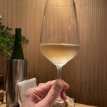 鳥しき - アルザスリースリング白ボトル