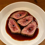 Uetro - 国産牛レバー ステーキ 赤ワインのソース