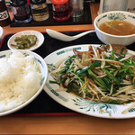 日高屋 - ニラレバ炒め定食　¥680