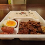 栄屋肉店 - 和牛焼肉弁当
