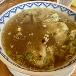 蘭華 - アサリと海老ワンタンの春雨スープ ９００円