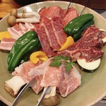 オレンジガーデン - お肉盛り合わせ