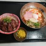 냉면 & 미니 고기 덮밥 정식(1,000엔~)