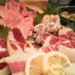 五臓六腑 上野店 - 刺し身盛り合わせ