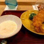 勢麟 - 藜海老のフライ　レモンメインのたるたる