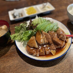食堂 728 - 