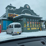 ラッキーピエロ 五稜郭公園前店 - 