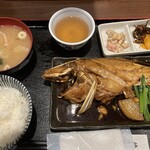 魚屋食堂 魚吉三平 - 