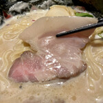 Chuukasobashigi - 豚肩ロース