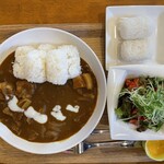 たわらやカフェ - 『たわらやカレー(辛口)+追いたわら2個』