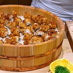 勢麟 - 鱧の蒲焼をたっぷり載せたバラチラシ