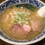 中華そば活力屋 - 海老塩味玉そば(750円)