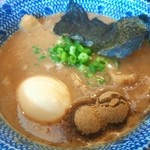 二代目つけめん・味付玉子・魚粉増しのスープ