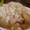 ラーメン二郎 - 料理写真:小ラーメン(750円) 麺少なめ、ニンニクヤサイアブラ。