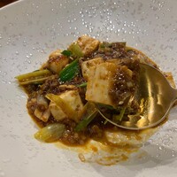 TOKYO CHINOIS 神子 - スペシャリテの黒毛和牛の麻婆豆腐　