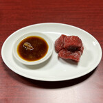 焼肉幸泉 - 赤身角切