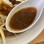 Ramen Kou - スープ