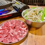 生羊肉蔬菜套餐