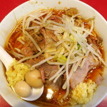 ラーメン二郎 - ラーメン半分＋ニンニク多め＋ショウガ半分SK