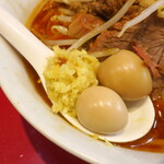ラーメン二郎 - ショウガ半分