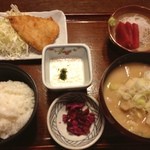 ニユートーキヨー　庄屋 - とん汁定食（ランチ）