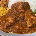 フィッシュ - 大辛チキンカレー