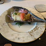 ホテル プレミアム・レイク トーヤ - 北寄貝と平貝の食べ比べ