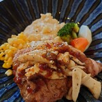 肉とスイーツのお店koyori - 若姫牛きのこガーリックステーキ丼セット
