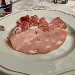 Il Salumaio di Montenapoleone - 香りの良い Mortadella こんなの初めて