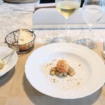 La Brianza - イスラエルのババガヌーシュと白いんげん豆フリット。とろける茄子パパガヌーシュはイスラエルの郷土料理なのだとか。白いんげん豆フリットはクリームコロッケのように中がクリーミィやさしい味わい美味♡(๑´ڡ`