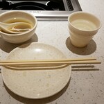 海底撈火鍋 - 直ぐにスープを運んでくれます