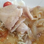 上総モナークカントリークラブ レストラン - 食べ終わる直前に相方のしょうが焼きが回ってくる！