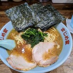 豚骨醤油ラーメン まじめ家 - 