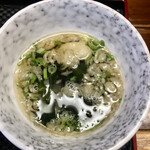 Udon Shichifuku - 汁物は温かい蕎麦のつゆ