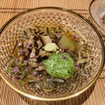 御料理 まつ山 - 【写真③】蓴菜（広島県黒瀬）の素麺