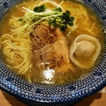 餃子食堂 マルケン - 鶏だし醤油ラーメン