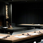 薪焼きび - 薪焼きの雰囲気が素敵なモダン空間