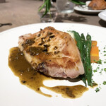 RACINES Boulangerie & Bistro - 山形天元豚のグリル バジリコオリーブソース