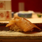 鮨 しみづ - 2週間火入れの煮蛤