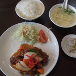 中国料理・珍 - 酢豚定食