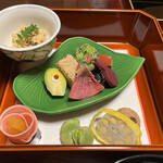 一乗院 - ◉八寸 辛子蓮根。一寸豆塩蒸し。焼き梅などなど。。。色鮮やか。奥の小鉢は湯葉山椒。