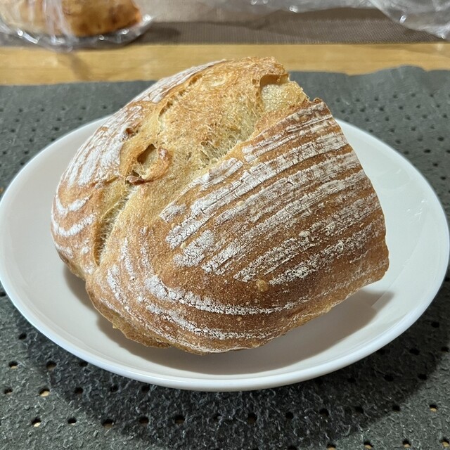 スリーブレッド（Threebread）上盛岡店｜手作りパンとカフェの魅力