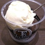 TULLYS COFFEE - タリーズアイスクリーム（大丸東京4F）