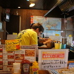 ザ・バーガーピット - 料理長