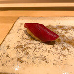 菊鮨 - 虎杖浜の漬けマグロ