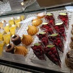 パティスリー ル・プティブルー - 