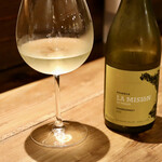 餃子とスパークリング バブルス -  ラ ミシオン デ ピルケ シャルドネ レセルバ